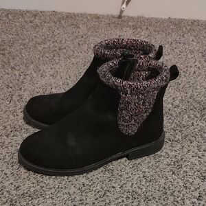 Black Ankle Boots with Knit Cuff